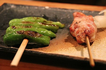 District with an atmosphere of old Tokyo.